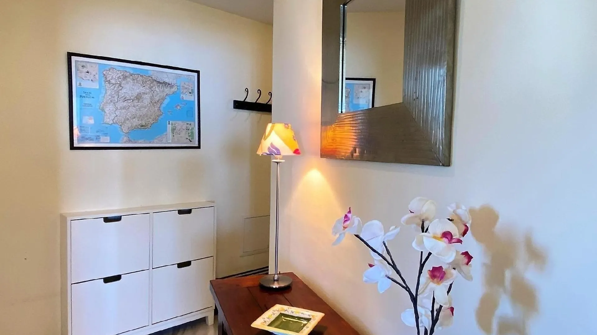Ferienwohnung Fuer 6 Personen Ca 100 Qm In Nerja, Andalusien Costa Del Sol 0*, ネルハ
